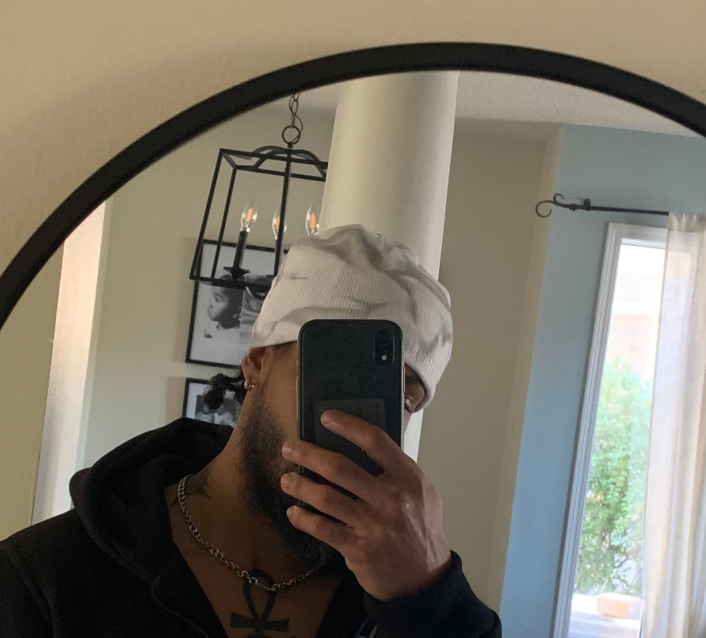 Logo Skully In Dawn